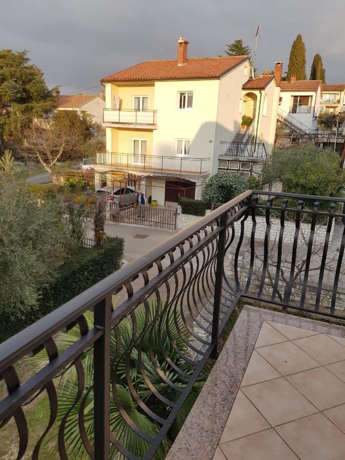Apartment Mit Balkon Poreč Exteriér fotografie